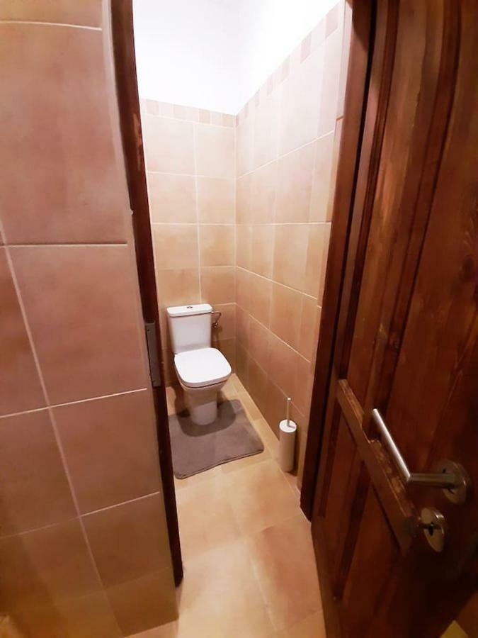 2 Bedroom Apartment Near Heroes Square 布达佩斯 外观 照片